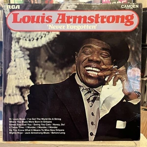 [JAZZ]~EXC LP~LOUIS ARMSTRONG~'Never Forgotten'~[1972~RCA~Issue]~UK Import~ - Picture 1 of 5