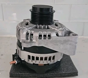 84143543 Alternator Compatible with Chevy 2021-2023 Express 2015-2019 Silverado - Foto 1 di 5