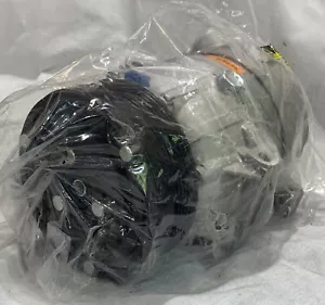 Global Parts Distributors A/C Compressor 6511390 - Picture 1 of 3