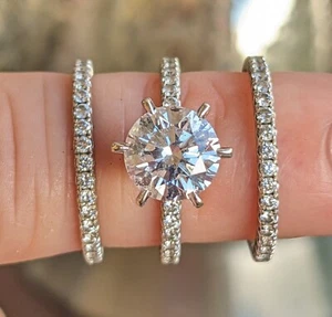 Diamond ring, Round Brilliant SI2 G Ideal Cut, and 2 Matching Bands - Picture 1 of 15