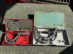 NSK 1-2" & 3-4” OUTSIDE MICROMETERS W/CARBIDE TIPS. - Picture 1 of 14