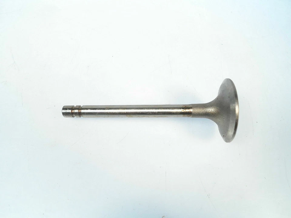 Válvula de admisión del motor compatible con Renault LeCar & Alliance 021-3066 Foto 1 de 1