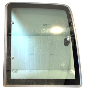 1988-1999 GMC/CHEVY C/K 1500 2500 3500 DRIVER SIDE VENT WINDOW EXTENDED CAB - Picture 1 of 8