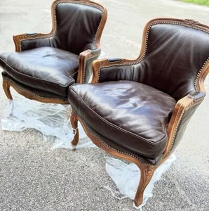 OLD HICKORY TANNERY CARVED WOOD FRAME LEATHER FRENCH COUNTRY BERGERE CHAIRS -2 - Picture 1 of 7