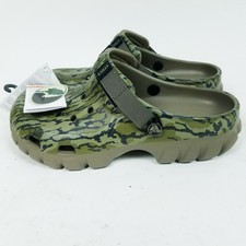 bottomland camo crocs