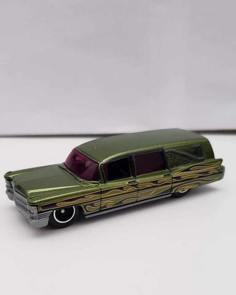 Matchbox 1963 Cadillac Hearse Loose From  Coffee Cruisers Pack - Image 1 of 4