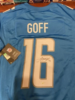 Camiseta Nike Auténtica Firmada Autografiada por Jared Goff Detroit Lions Fanáticos Certificado de Autenticidad Foto 1 de 4