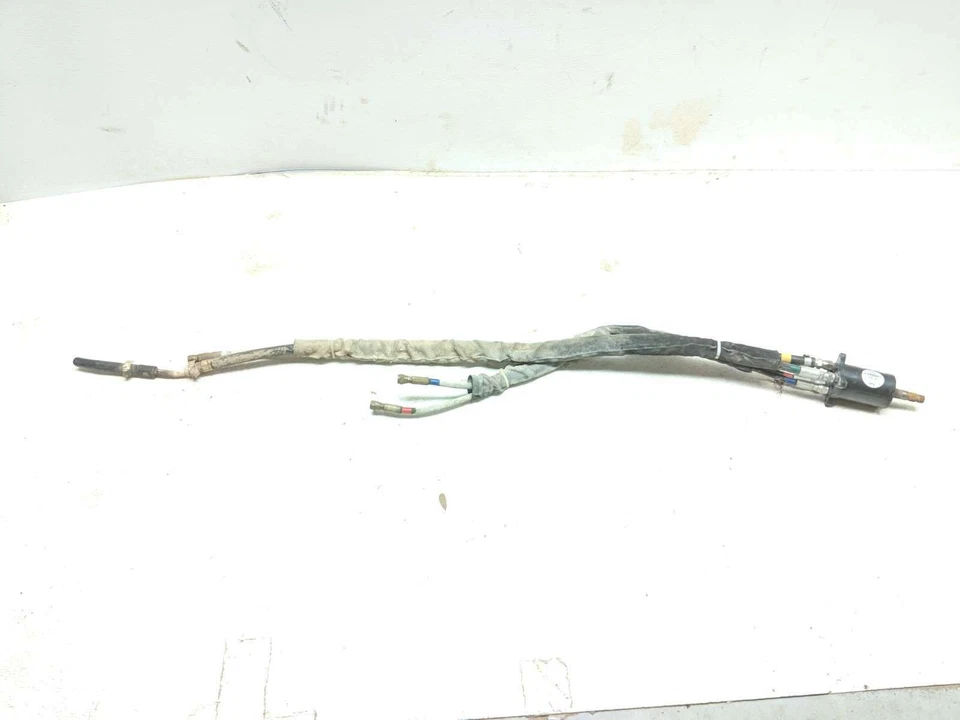 Caja de control de líneas de mangueras de dirección Kubota RTV X900 18 Foto 1 de 4