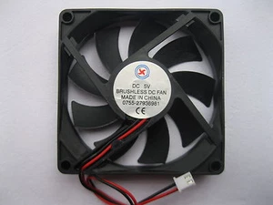 1 pcs Brushless DC Cooling Fan 9 Blade 5V 8015S 80x80x15mm 2 wire Sleeve Bearing - Picture 1 of 5