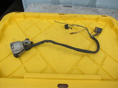 INTERRUPTOR BARRA IZQUIERDA HONDA CM400 CM 400T 400 GIRO ALTO/BAJO  Foto 1 de 4