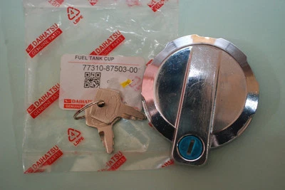 DAIHATSU HIJET VAN MINI TRUCK S80 S81 S83 FUEL TANK CAP  - Image 1 of 4