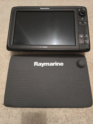 Raymarine e125 HybridTouch 12.1" Multifunction Display  – Excellent Condition - Image 1 of 4