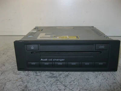 Audi A4 Avant 2.0 TDI DPF 8E/8H/QB6 CD Wechsler 8E0035111 - Bild 1 von 3