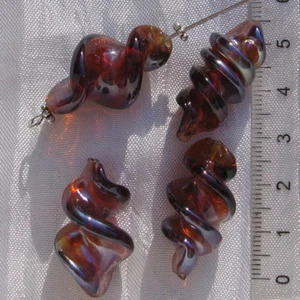 L317 - LOT DE 4 PERLES TWIST TOUPIE VERRE LAMPWORK MARRON AMBRE LUSTRÉ 28x 15mm - Picture 1 of 1