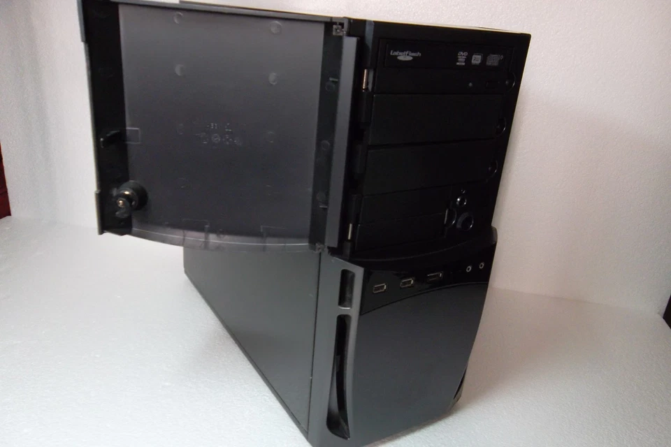 Antec Custom Gaming Computer Intel C2Q 2.83GHz 4GB 500GB DVD±RW Nvidia GTS 250 - Image 1 of 4