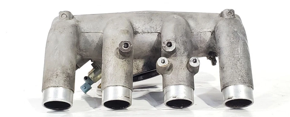 Alfa Romeo Spider Veloce 1982 1989 OEM colector de admisión superior 1168508108 Foto 1 de 4