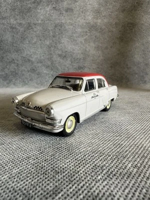 car  Volga Plastic model 1:43 DeAGOSTINI - Image 1 of 4