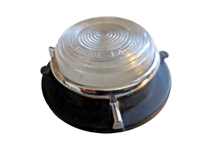 Buick Special Century 1955: NOS luz de estacionamiento delantera lámpara bisel puerta y lente 5945948 Foto 1 de 3