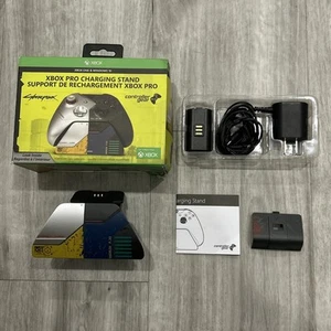 Soporte de carga XBOX Pro - Cyberpunk 2077 edición limitada - completo en caja original - Imagen 1 de 10