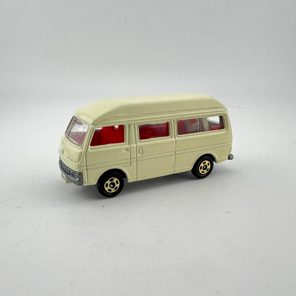 Tomica #3 Nissan Caravan Cream With Gold Wheels RARE VERSION 1:67 Scale Japan - Image 1 of 4