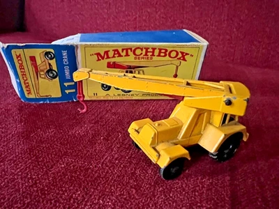 LESNEY MATCHBOX 11 REGULAR 1-75 11c Yellow Jumbo Crane BPW NR MINT D BOX - Image 1 of 3