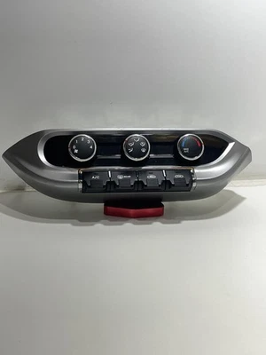 2012-2015 Kia Rio Manual Climate AC Heater Temperature Control OEM 97250-1W060 - Image 1 of 4