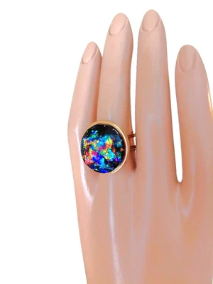 Anillo de ópalo oro azteca resina ópalo 20 mm en una banda de acero inoxidable GP de 18 quilates Foto 1 de 4