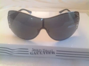 GAFAS DE SOL VINTAGE JEAN PAUL GAULTIER SJP065S COL 579S NEGRAS PIEDRAS SWAROVSKI GRIS - Imagen 1 de 12
