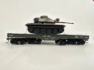 Athearn HO Scale DODX Flatcar Loaded W/ U.S.A. Tank - Picture 1 of 7