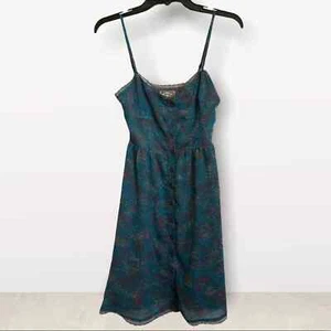 Kirra summer mini dress with lace trim - Picture 1 of 8