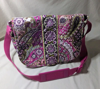 VERA BRADLEY Crossbody Messenger Purse Bag Floral Pink Purple VERY BERRY PAISLEY - Image 1 of 4