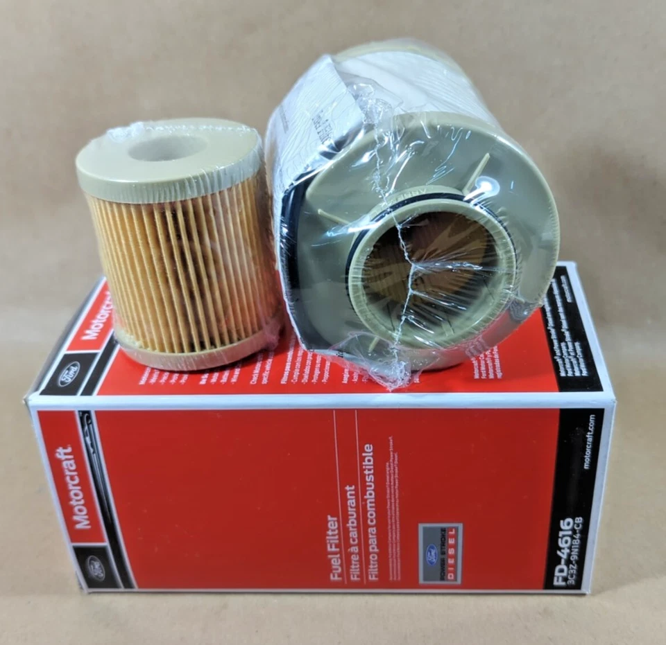 Filtro de combustible diésel Motorcraft FD4615 para Ford F250 F350 6,7 L 2011-2016 OEM Foto 1 de 1