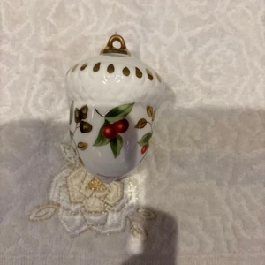 TIFFANY & Co. Adorno de Navidad Cerámica Bellotas Verde Rojo Vacaciones SK2002 - Imagen 1 de 2