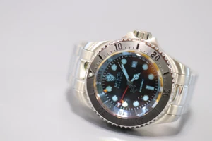 Invicta Reserve Quartz Black Dial Men's Watch 33497 -Need battery - Picture 1 of 4