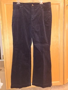 Talbots Cordhose Damengröße 14 P schwarz Stretch zierlich Bootcut Bein neu mit Etikett - Bild 1 von 6