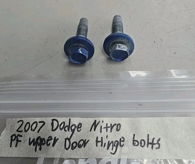 2007 - 2011 Dodge Nitro Front Right Passenger Side Door Upper Hinge Bolts - Image 1 of 2