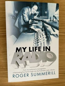 My Life In Radio: From microphone to management a fascinating first hand insight - Bild 1 von 3