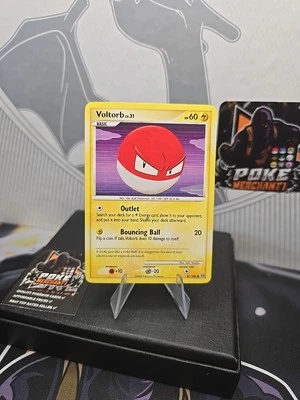 Pokémon TCG Voltorb Stormfront 81/100 Regular NM - Image 1 of 2