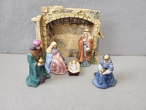 Avon O Holy Night Christmas Nativity Set 1989 Vintage NOT COMPLETE - Picture 1 of 12