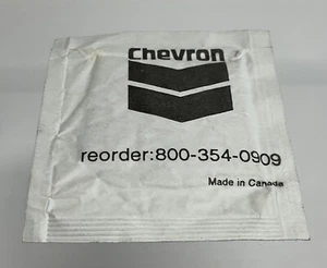 1 Chevron Gas Blanco y Negro Gratis Mojado One Toallitas Display Prop - Imagen 1 de 3