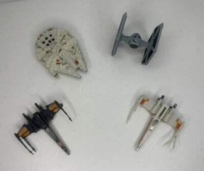 Star Wars Millennium Falcon Ships Diecast #B3826 Lote 4 Foto 1 de 4