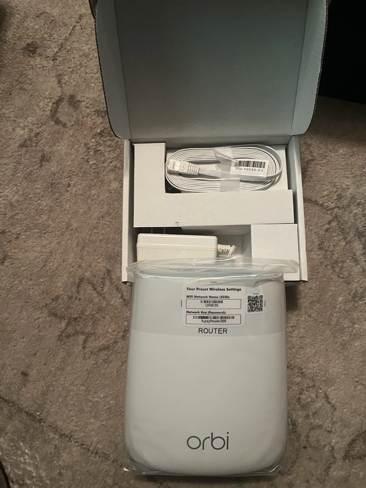 NETGEAR RBR20 Orbi Whole Home MeshReady WiFi Router - Image 1 of 4