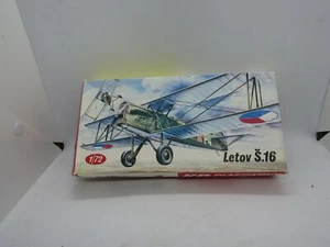KP Plastikovy Airplane Model Kit Letov S.16  Diorama Display 1/72 16 - Picture 1 of 5