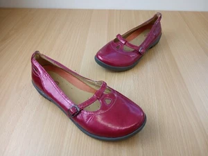 Ladies Clarks Unstructured Pink Patent Leather Uneven Shoes Size Right 6 Left 5 - Picture 1 of 12