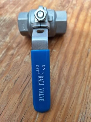 Stainless steel ball valve full flow BSP 3/4 Inch female lockable handles - Image 1 of 4
