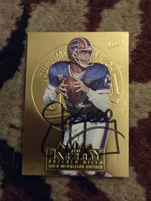 1995 Fleer Ultra Jim Kelly #29 Gold Medallion Autograph HOF BUFFALO BILLS LEGEND - Image 1 of 2