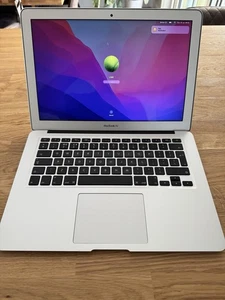 Apple MacBook Air 13 cali A1466 (2017) - i5, 8 GB RAM, 128GB SSD - Zdjęcie 1 z 8