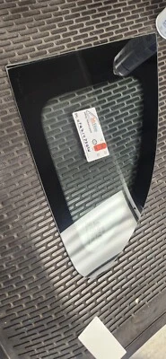 Cuarto de cristal trasero izquierdo OEM para Kia Rio Cinco 2002-2005 FQ21473GTN Foto 1 de 4