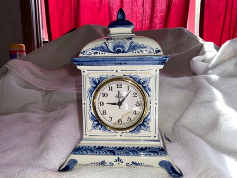 DELFTS SCHOONHOVEN HOLLAND CERAMIC TABLE CLOCK Cover