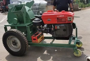 420 Holzrasiermaschine mit 15 PS Dieselmotor und mobilen Rädern zu verkaufen - Bild 1 von 11